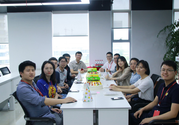 美控生日會(huì)現(xiàn)場(chǎng)