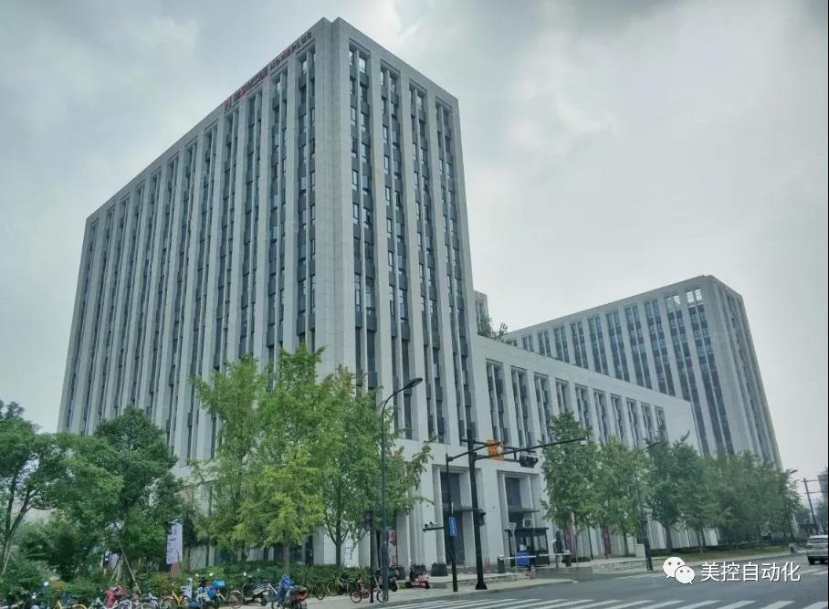 1594618652562653.jpg 1594618652562653.jpg